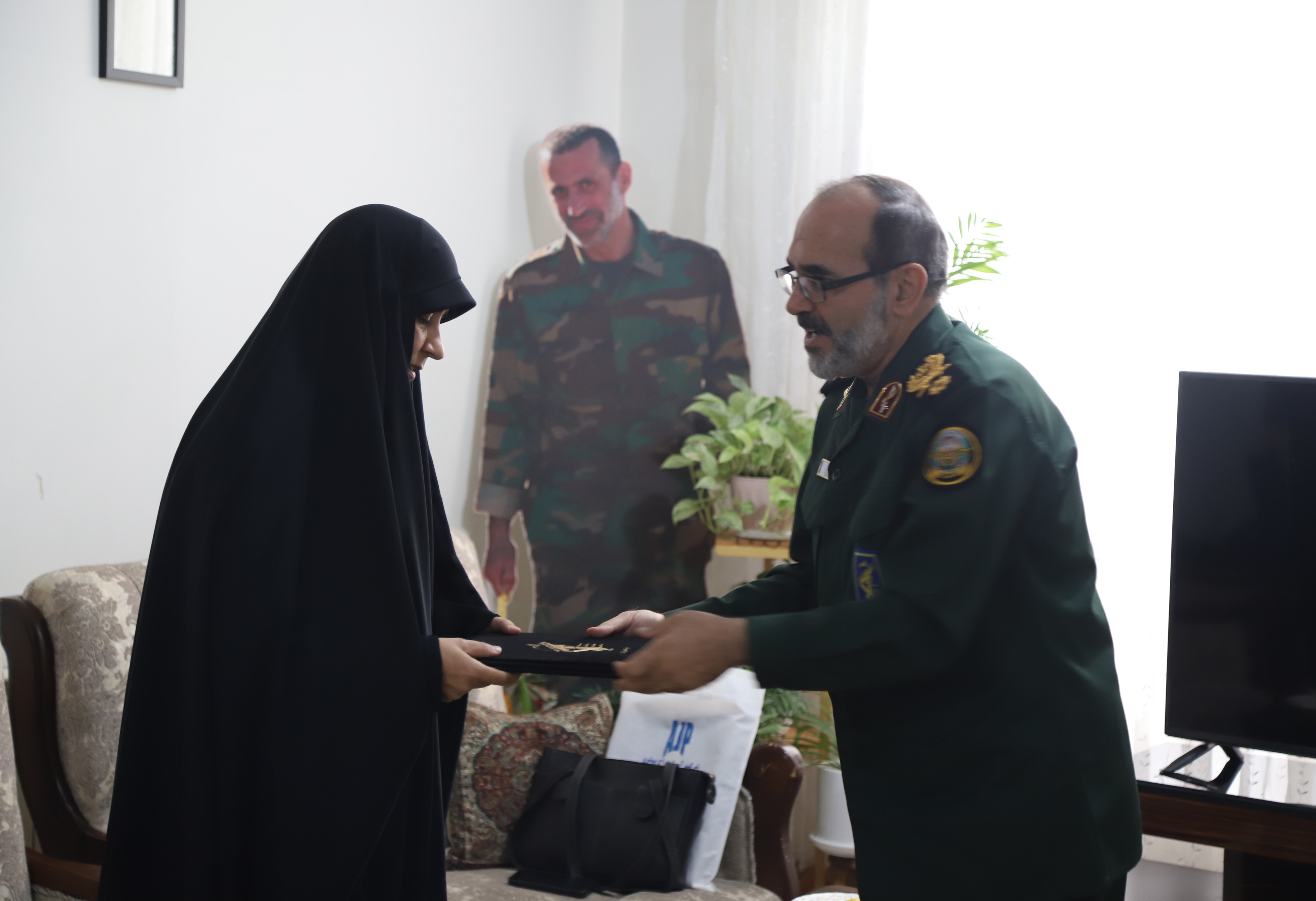 ایثارگران , شهدای مدافع حرم , شهدای دفاع مقدس , سپاه پاسداران انقلاب اسلامی , 