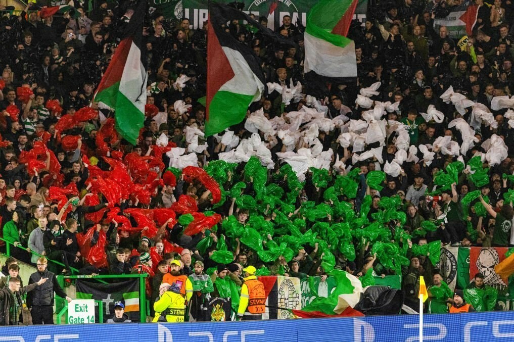 کشور فلسطین , تیم فوتبال سلتیک , لیگ قهرمانان اروپا , تیم فوتبال اتلتیکو مادرید اسپانیا , رژیم صهیونیستی (اسرائیل) , 