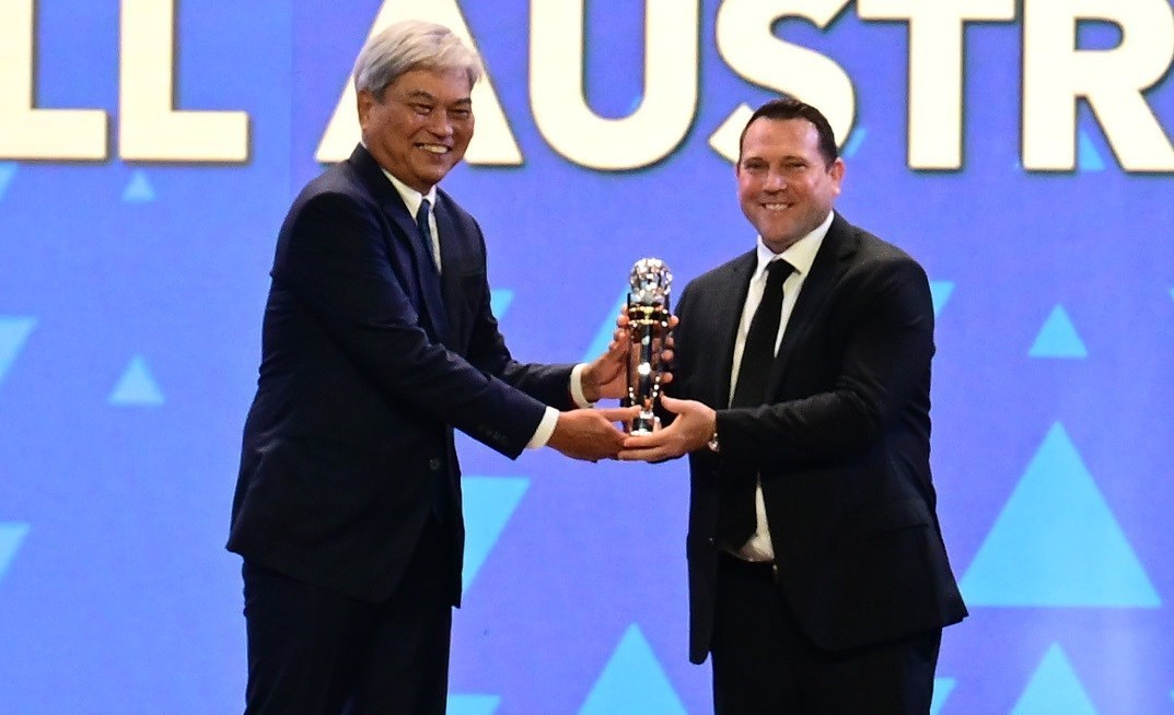 کنفدراسیون فوتبال آسیا (AFC) , فوتسال , لژیونرهای فوتبال ایران , مهدی طارمی , فدراسیون فوتبال , مهدی تاج , 