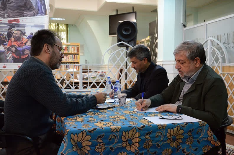 بنیاد شهید و امور ایثارگران , والدین شهدا , ایثارگران , 