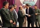 مراسم تجلیل از دست اندرکاران کنگره ملی شهدای اردبیل