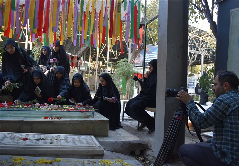 فرزند روح‌الله