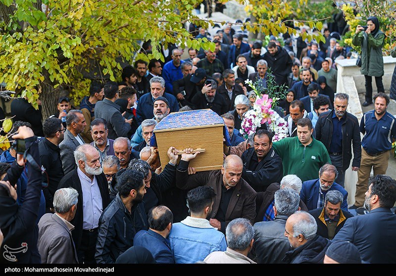 تشییع پیکر پروانه معصومی