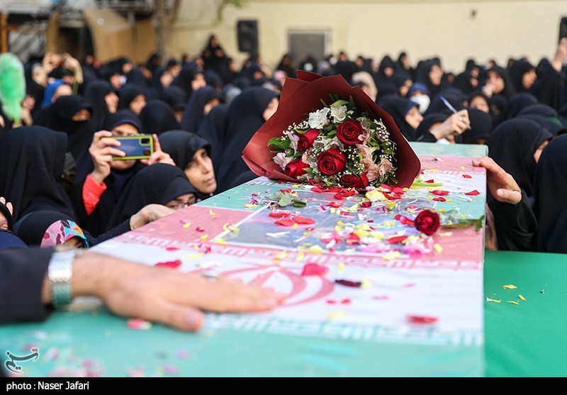 وداع با 8 شهید مدافع‌ حرم