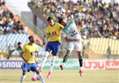 کارشناس داوری با اشاره به پنالتی جنجالی در آبادان: رئیس کمیته داوران دنبال سیاستگذاری باشد نه حق نظارت
