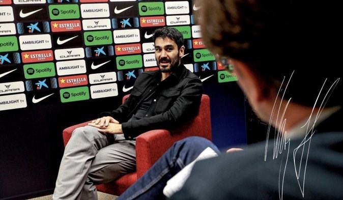 تیم فوتبال بارسلونا , ژاوی , پپ گواردیولا , تیم فوتبال دورتموند آلمان , 