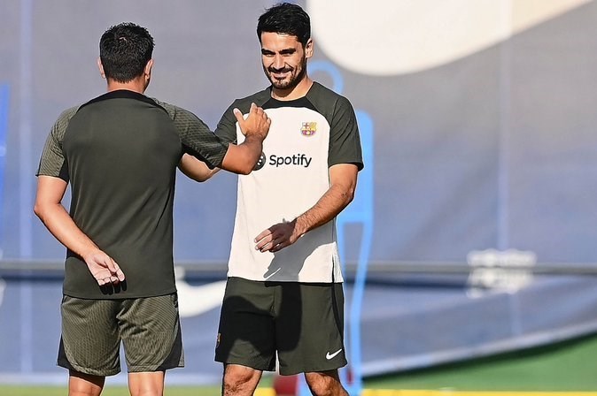 تیم فوتبال بارسلونا , ژاوی , پپ گواردیولا , تیم فوتبال دورتموند آلمان , 