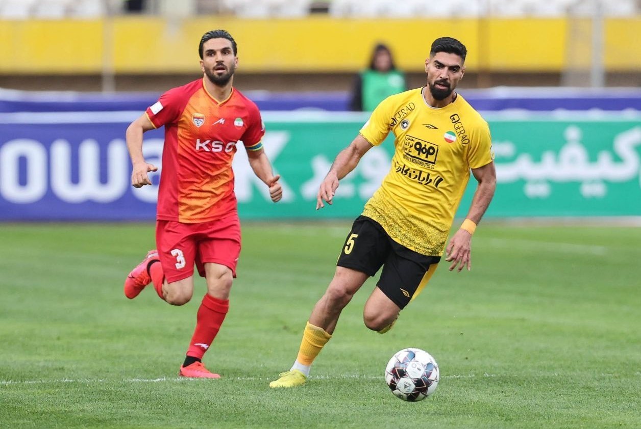 تیم فوتبال سپاهان اصفهان , تیم فوتبال فولاد خوزستان , لیگ برتر فوتبال , 