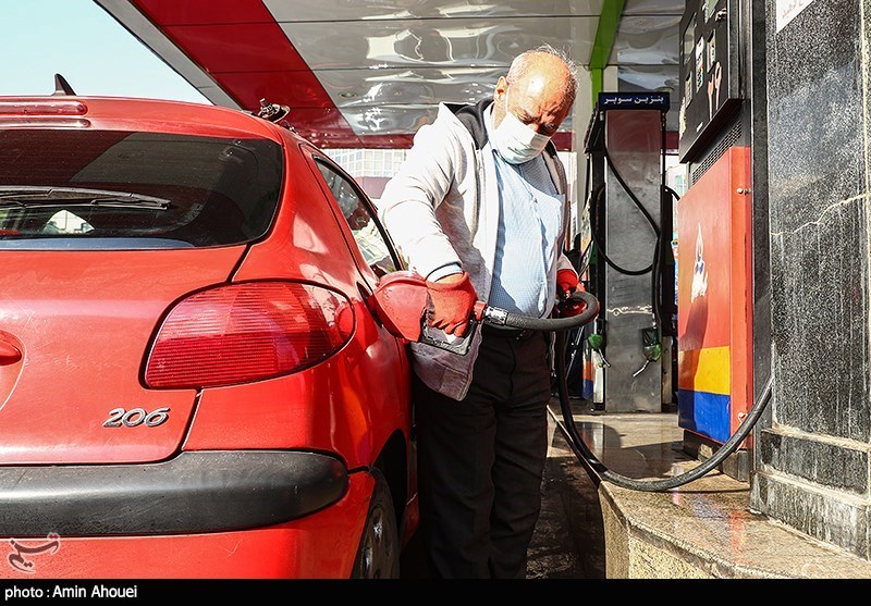 آغاز سوخت‌گیری با کارت بانکی از تیر امسال