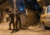 درگیری جوانان فلسطینی با نظامیان صهیونیست در رام‌الله