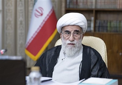 آیت‌الله جنتی: صف معترضان از اغتشاشگران جدا شود