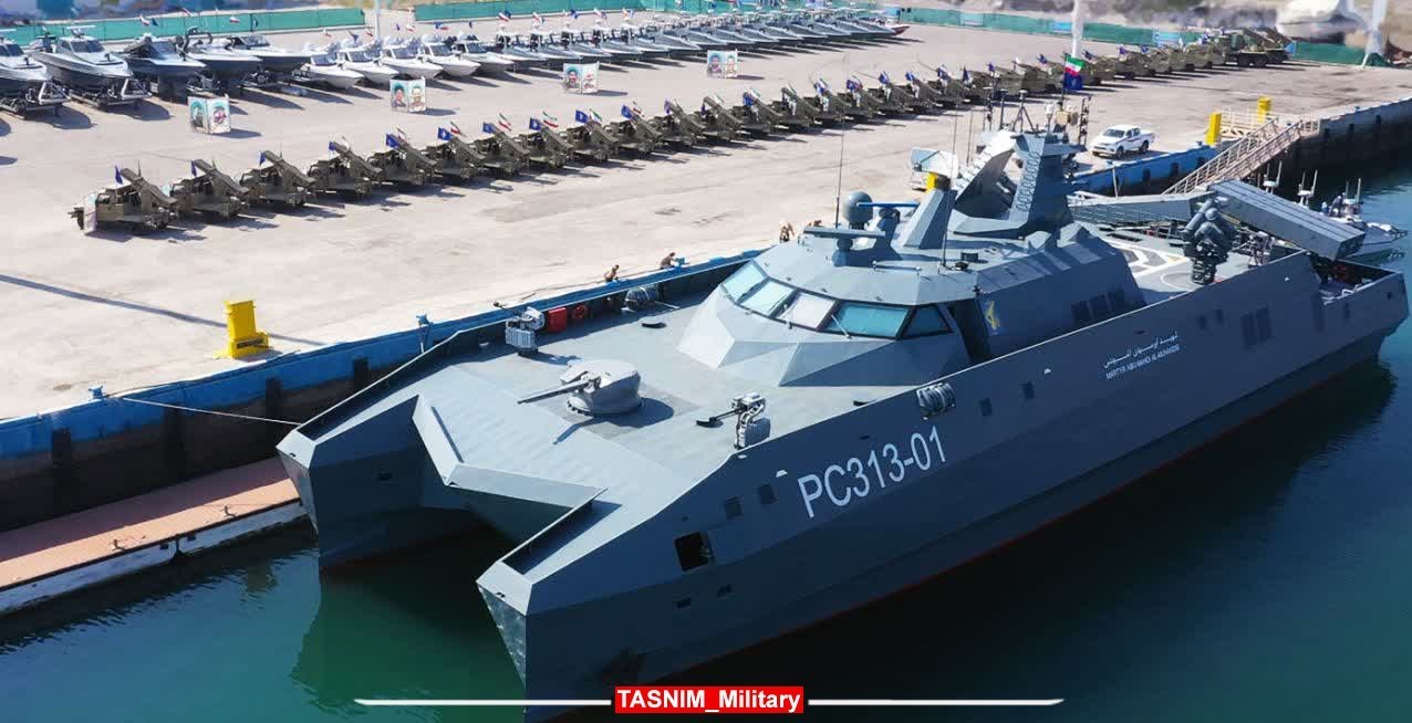 سپاه پاسداران | سپاه , نیروی دریایی | نداجا | نیروی دریایی  ارتش , نیروی دریایی | ندسا | نیروی دریایی سپاه , خلیج فارس , تنگه هرمز , 