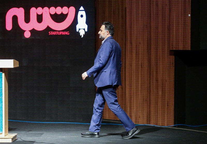 روح الله دهقانی فیروزآبادی , معاونت علمی و فناوری ریاست جمهوری , هوش مصنوعی , استارتاپ , 