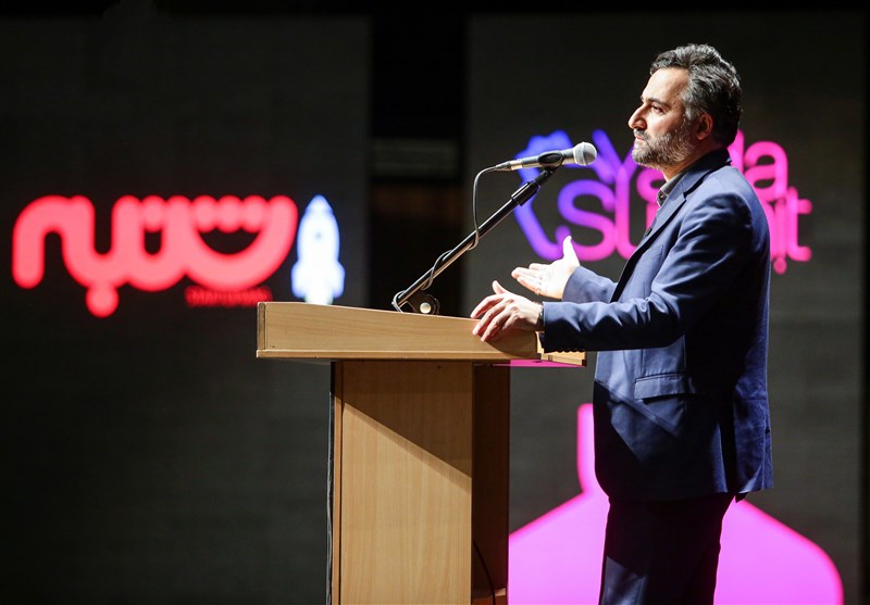 روح الله دهقانی فیروزآبادی , معاونت علمی و فناوری ریاست جمهوری , هوش مصنوعی , استارتاپ , 