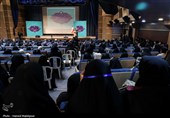 بانوان در خط مقدم جهاد تبیین؛ تأکید بر نقش زنان در نبرد روایت‌ها