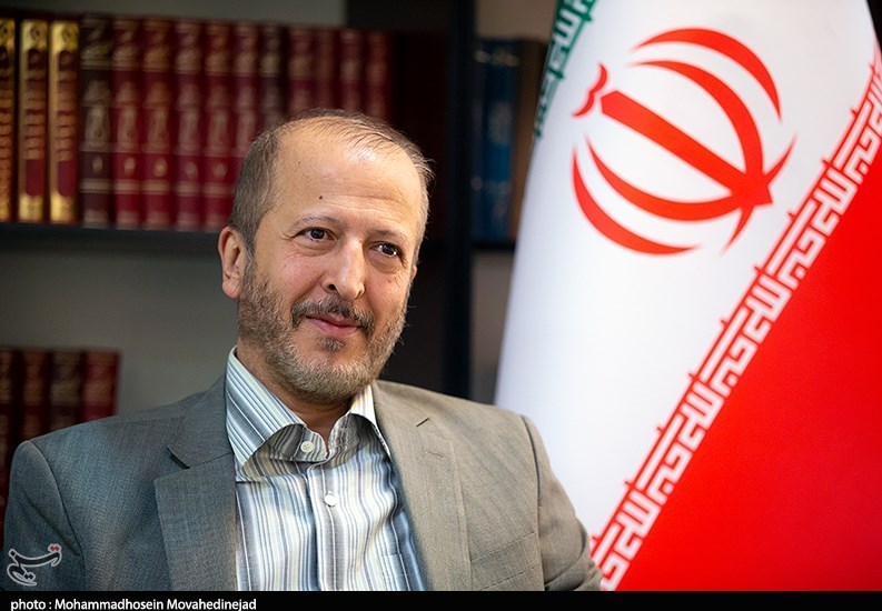 دانشگاه تربیت مدرس , فرهاد دانشجو , 