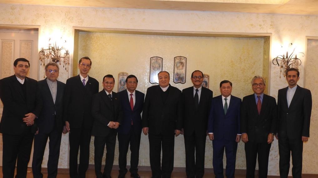 جمهوری اسلامی ایران , شرق آسیا , دیپلماسی اقتصادی ,