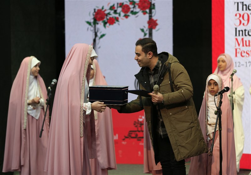 موسیقی , سرود ,