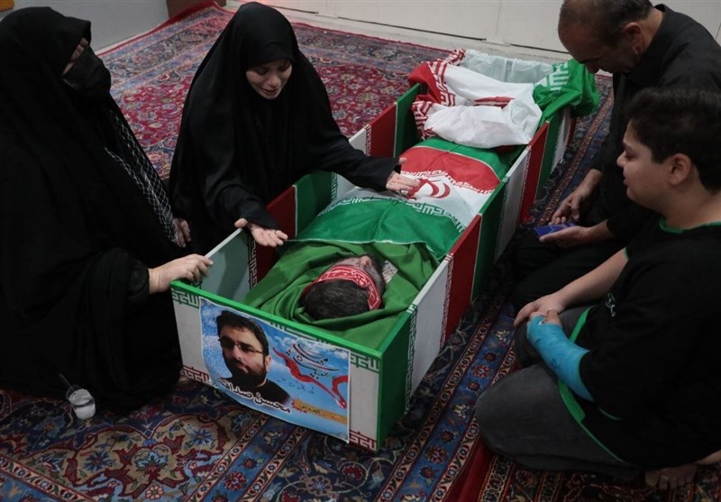 وداع با شهدای سوریه