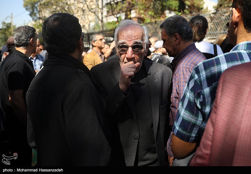 تشییع پیکر رضا داودنژاد