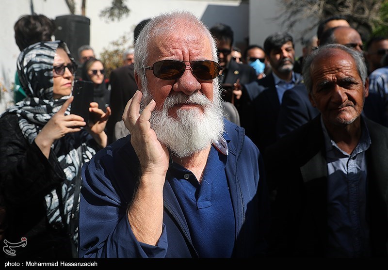 تشییع پیکر رضا داودنژاد