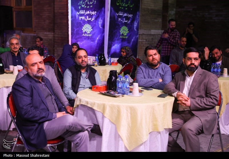 آیین معرفی چهره برتر هنر انقلاب اسلامی