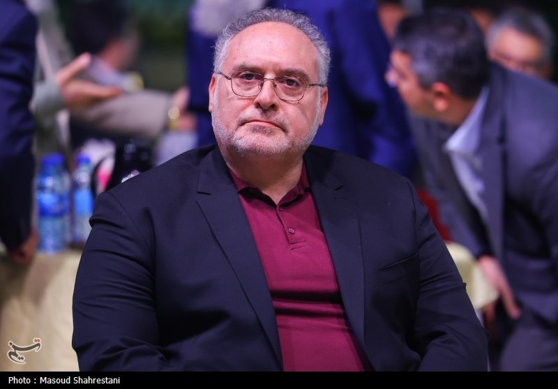 آیین معرفی چهره برتر هنر انقلاب اسلامی