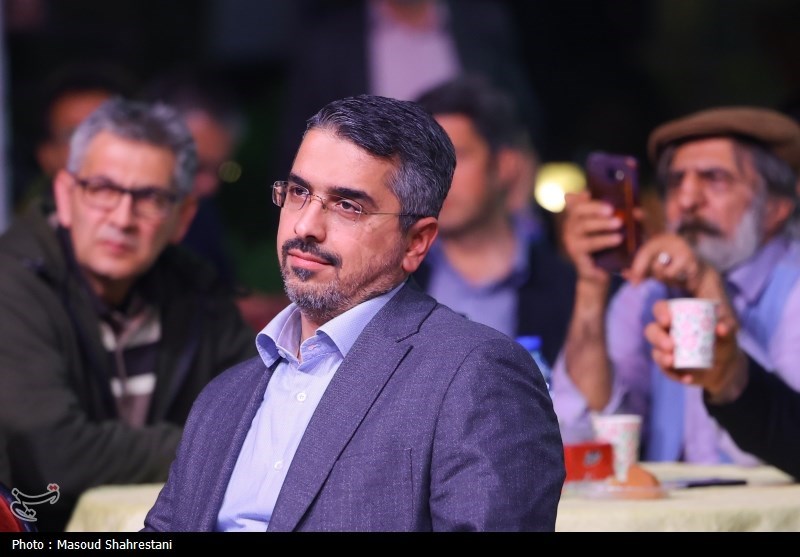 آیین معرفی چهره برتر هنر انقلاب اسلامی