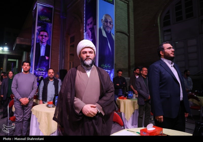 آیین معرفی چهره برتر هنر انقلاب اسلامی