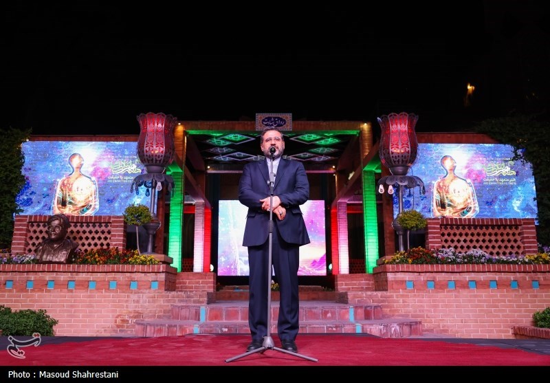 آیین معرفی چهره برتر هنر انقلاب اسلامی