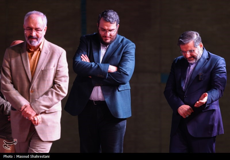 آیین معرفی چهره برتر هنر انقلاب اسلامی