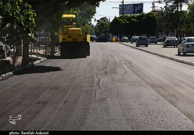 اجرای طرح آسفالت‌ریزی بلوکی در محلات شهر کرمانشاه