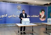 معاون اول رئیس جمهور رای خود را ثبت کرد