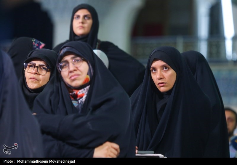 مراسم تجلیل از نویسنده کتاب مرد ابدی