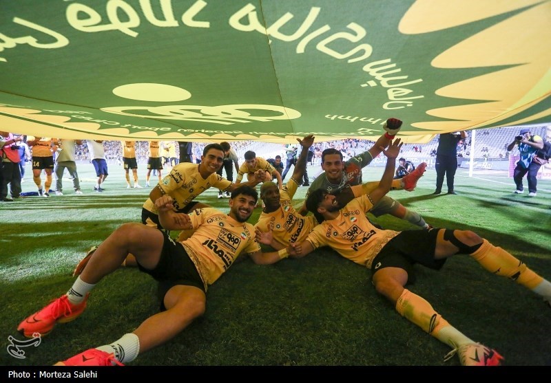 فینال  جام حذفی / دیدار تیمهای فوتبال  سپاهان اصفهان و مس رفسنجان