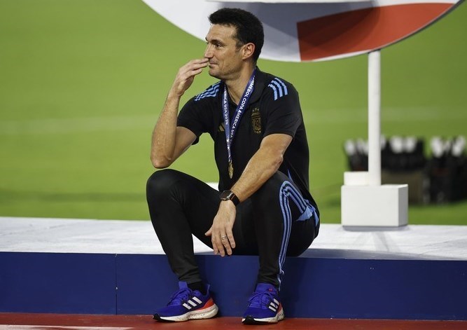 تیم ملی فوتبال  آرژانتین , تیم ملی فوتبال کلمبیا , کوپا آمه‌ریکا , لیونل مسی , آنخل فابیان دی‌ماریا هرناندز | دی‌ماریا , 