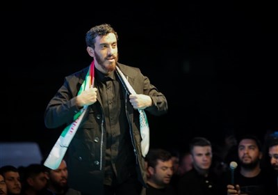 شعرخوانی حاج مهدی رسولی در راهپیمایی مردم زنجان علیه اغتشاشگران