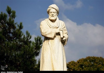 گرامیداشت هزار و چهل و ششمین زادروز ابن‌سینا در اصفهان برگزار شد+فیلم