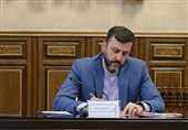 غریب‌آبادی: تنگه هرمز فقط با فرمان ایران بسته و باز می‌شود