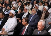 الإمام الخامنئي يستقبل ضيوف مؤتمر الوحدة الإسلامية