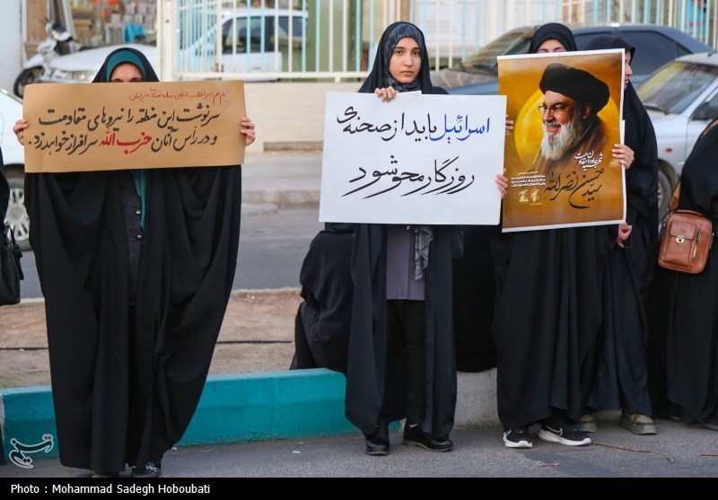 گزارش تسنیم از تشکیل زنجیره انسانی دانشگاهیان در زاهدان