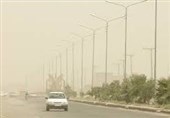 یزد در محاصره گرد و غبار/ ریزگردها مردم را خفه کرد + فیلم