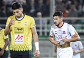 مدافع نساجی راهی امارات شد/ اضافه شدن یک لژیونر دیگر به فوتبال ایران