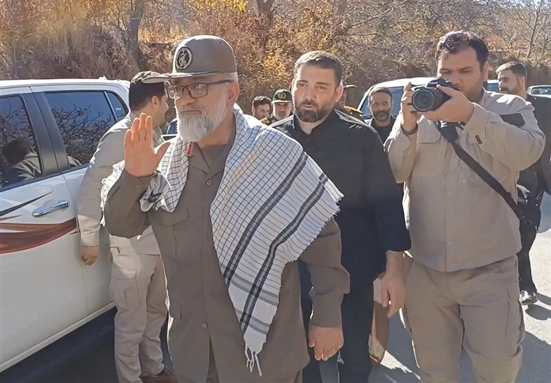حضور سردار نقدی در روستای "نران" سنندج