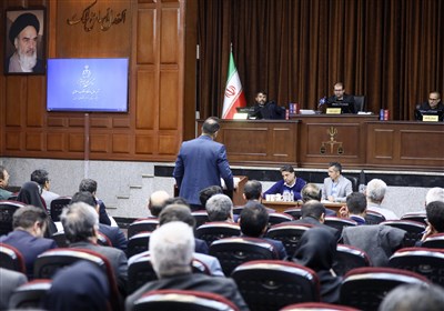 کسی حق ممانعت از حضور خبرنگاران در دادگاه چای دبش را ندارد!