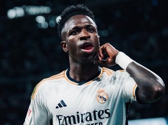 تیم فوتبال رئال مادرید , ژوزه مورینیو , کریستیانو رونالدو , کریم مصطفی بنزما , کیلیان امباپه , 