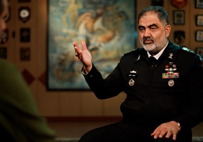 دریادار ایرانی: ناو‌شکن‌هایمان ‌توانایی مانور در‌ سواحل جهان را دارند