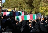 حماسه‌ای دیگر در پایتخت مقاومت؛ تشییع باشکوه 10 شهید اقتدار در کرمان