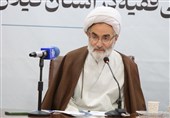 ‌آیت‌الله سیدمجتبی خامنه‌ای شرایط لازم رهبری را داراست