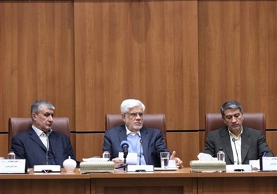 النائب الاول للرئيس الايراني يؤكد على تطوير تجارة الطاقة لتصبح إيران مركز التبادلات الإقليمي